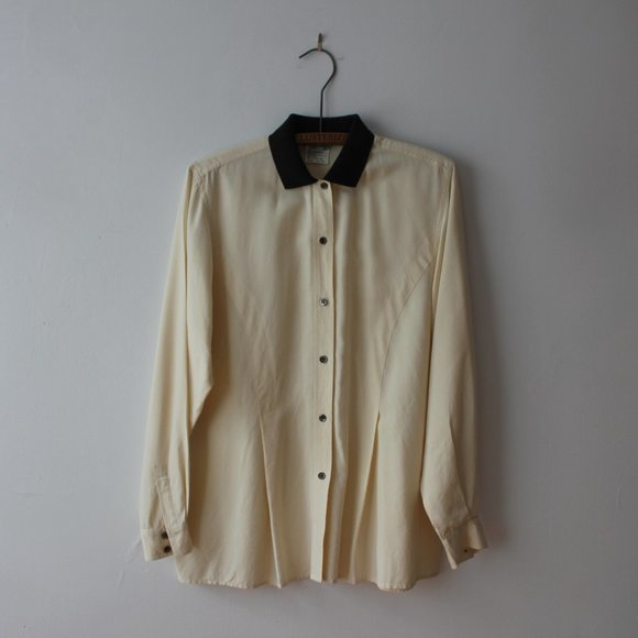 Vintage Tops - Vintage Beige Blouse Size 4